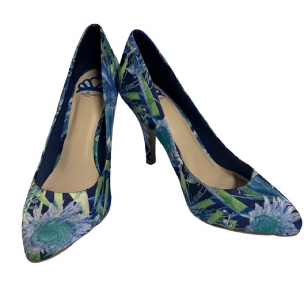 Fergalicious Floral High Heel Pumps Size 6